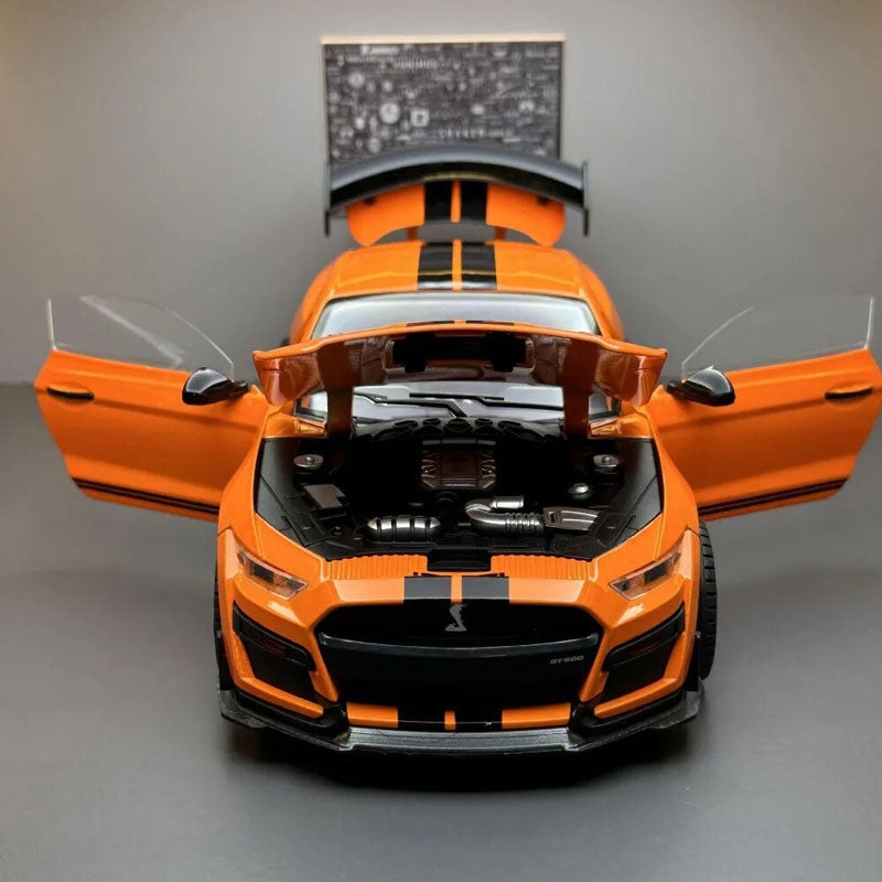 Super-Miniatura de Mustang Shelby GT500 (Escala 1:18)