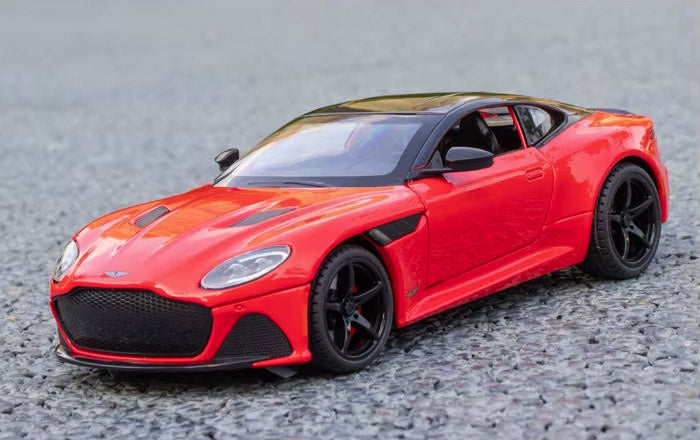Aston Marrtin DBS em Escala 1:22