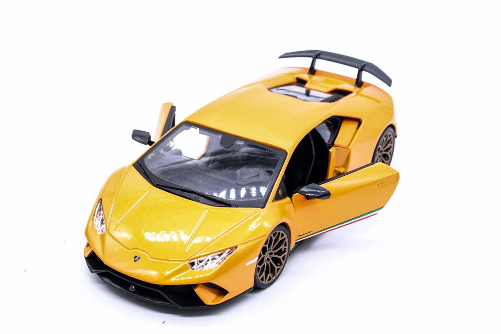 Lamborghini Huracán Performante 1:24