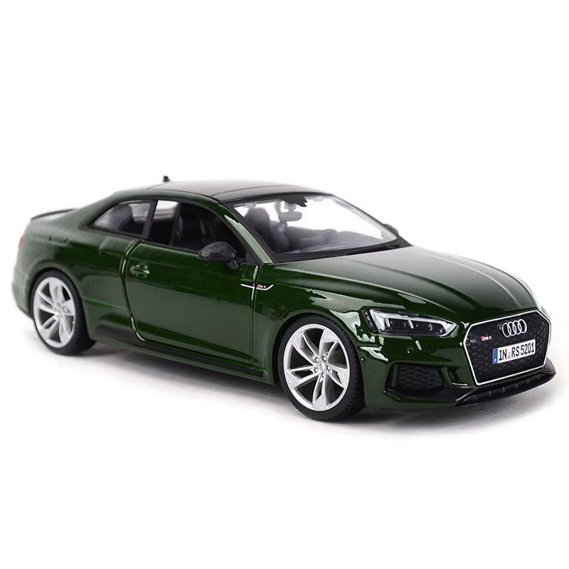 Audi RS5 Coupé em Escala 1:24
