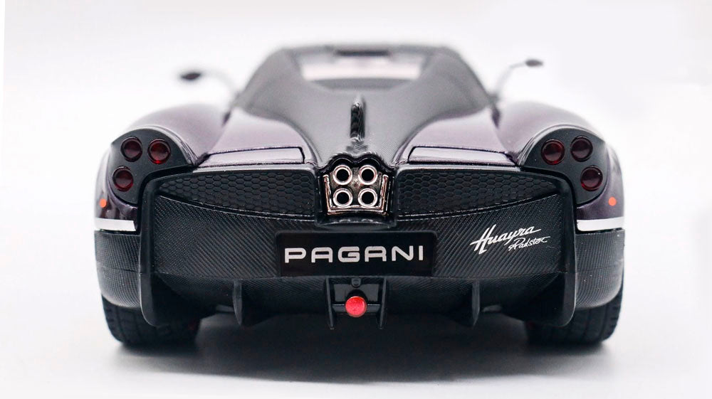 Pagani Huayra em Metal (Escala 1:24)