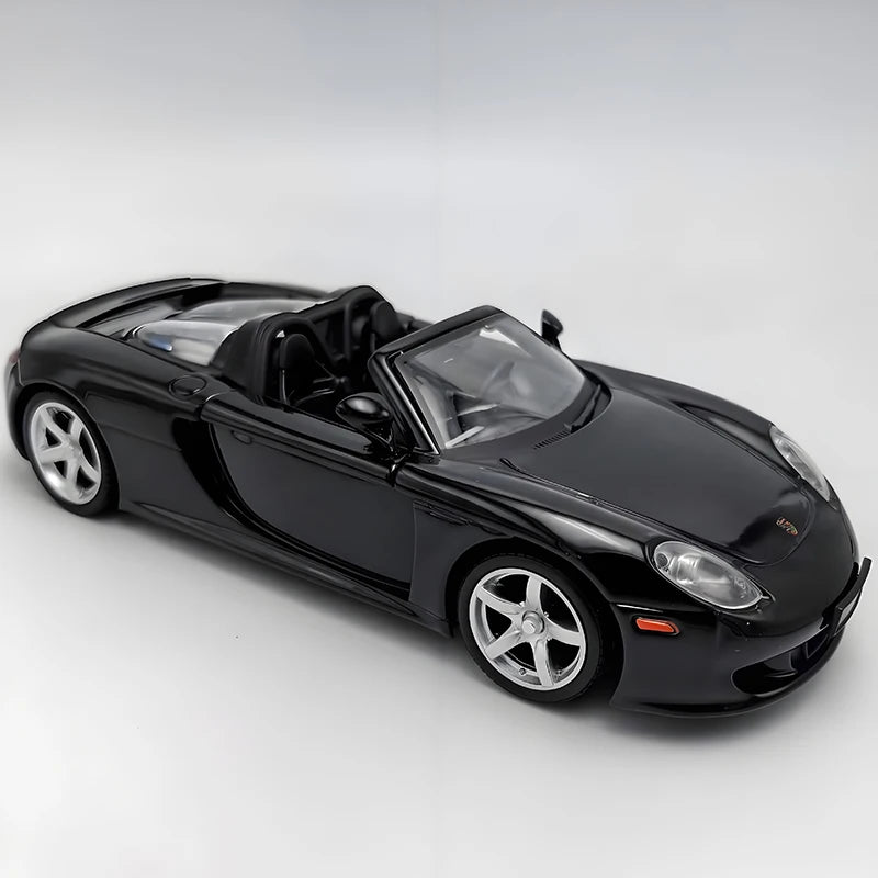 Porsche 911 Carrera GT em Escala 1:24