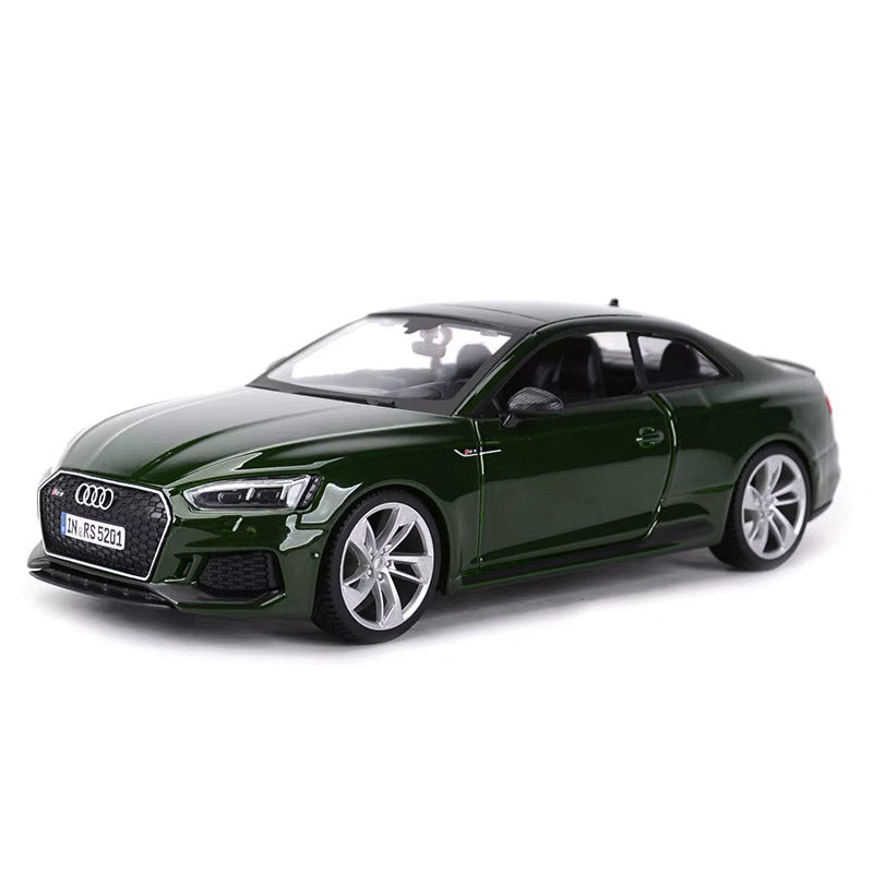 Audi RS5 Coupé em Escala 1:24