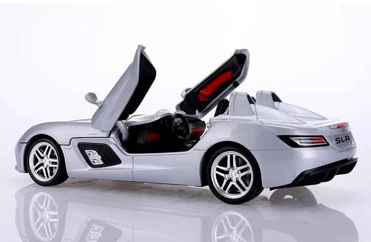 Mercedes SLR McLaren Stirling Moss em Escala 1:24