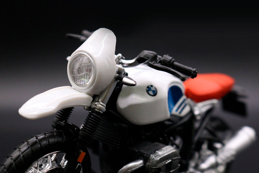 Moto BMW R nineT Urban G/S em Escala 1:24