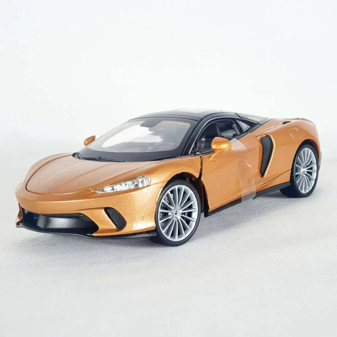 McLaren GT em Escala 1:24