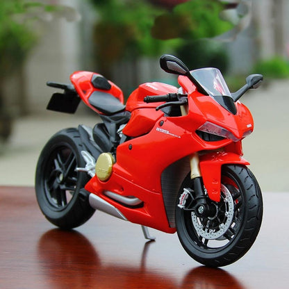 Moto Ducati 1199 Panigale (Escala 1:12)