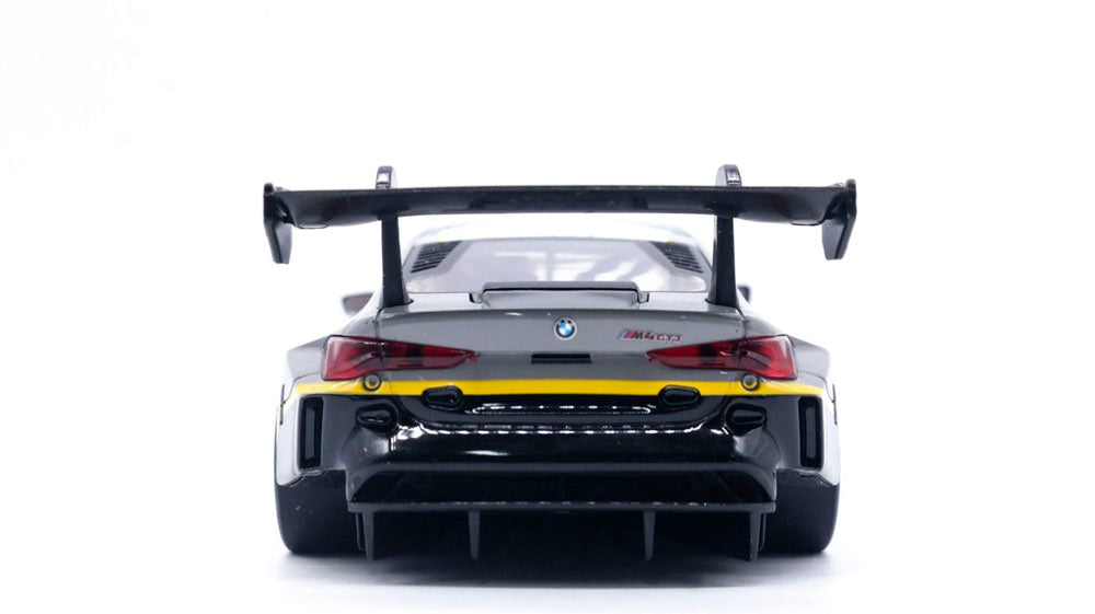 BMW M4 GT3 em Escala 1:24