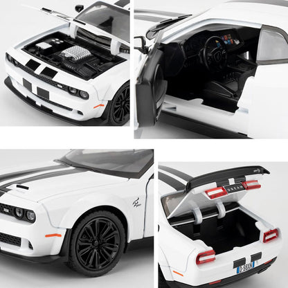 Dodge Challenger SRT Hellcat – Miniatura 1:22