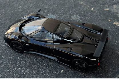 Pagani Zonda F em Escala 1:24