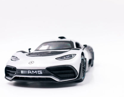 Mercedes AMG One em Escala 1:24