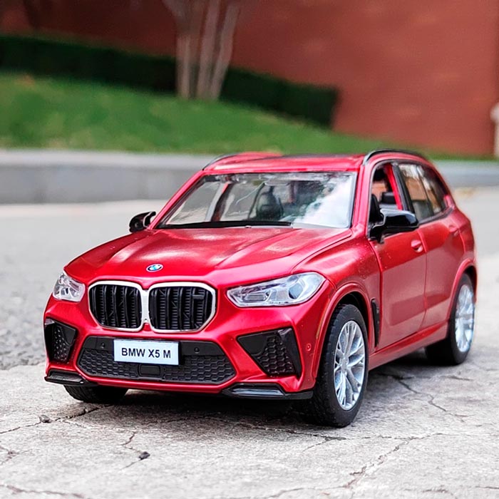 Miniatura de BMW X5M (Escala 1:32)