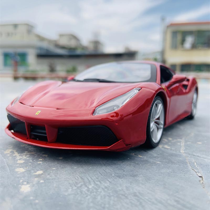 Ferrari 488 GTB (Escala 1:24)