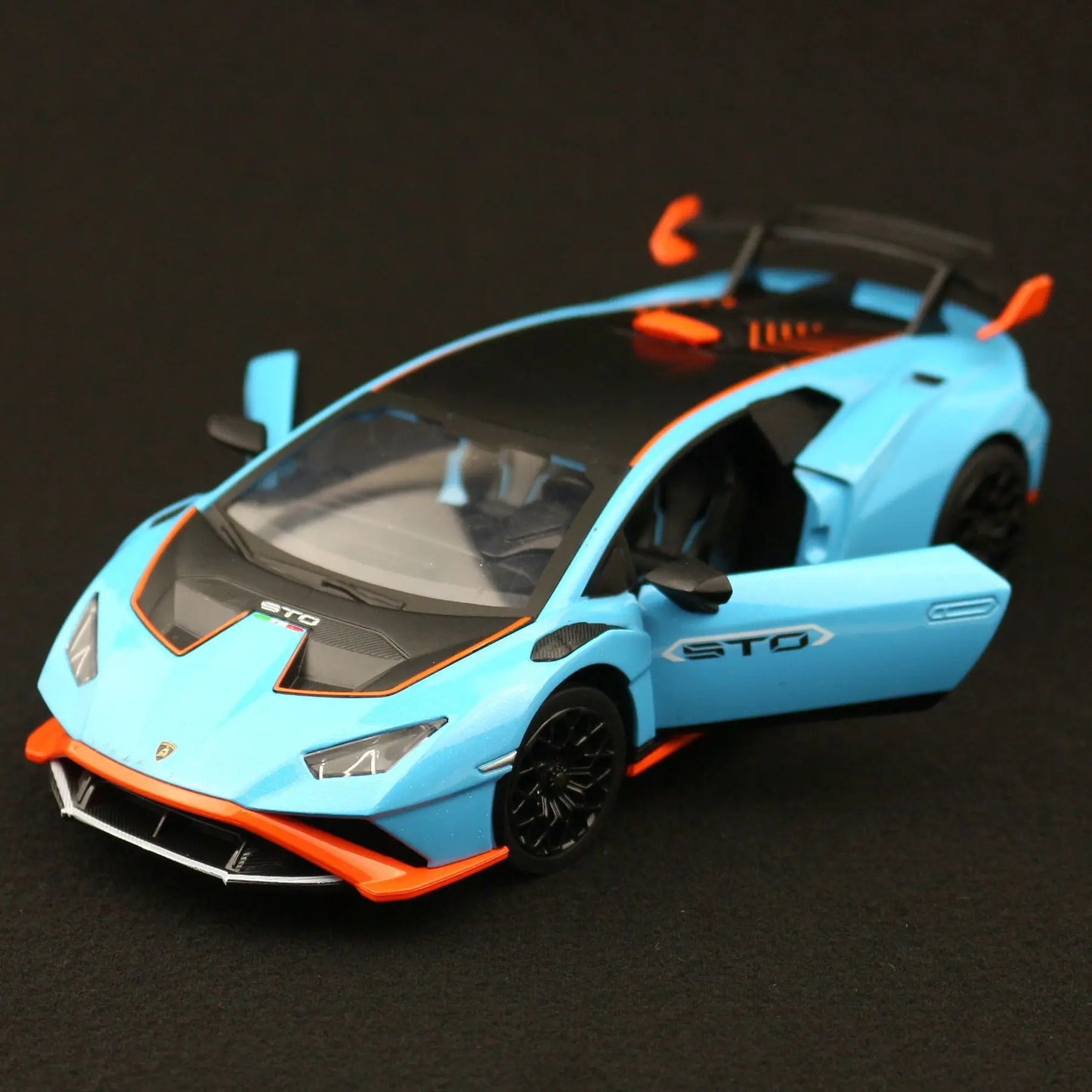 Lamborghini Huracán STO em Escala 1:24