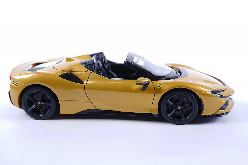 Ferrari SF90 Spider (Escala 1:18)