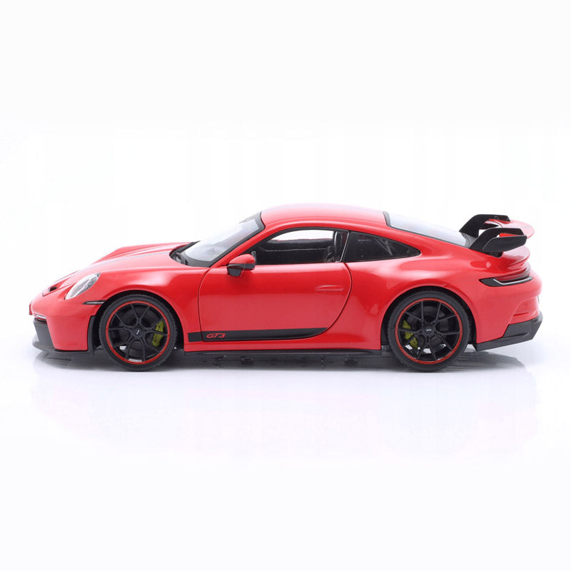 Porsche 911 GT3 (992) 2022 (Escala 1:18)