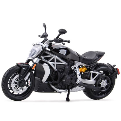 Ducati X Diavel em Escala 1:12