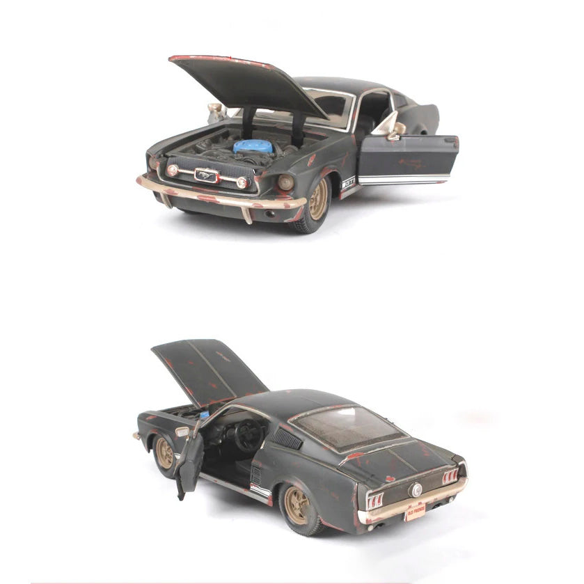 Ford Mustang GT 1967 Old Friends em Escala 1:24