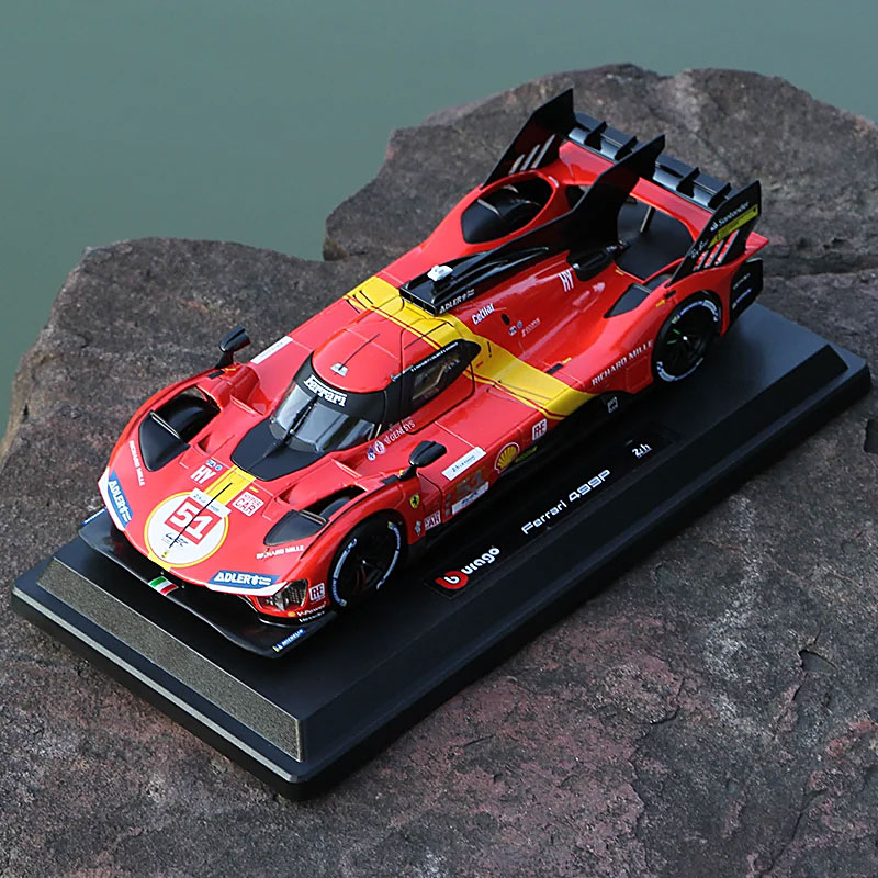 Ferrari 499P (24 Horas de Le Mans) em Escala 1:24