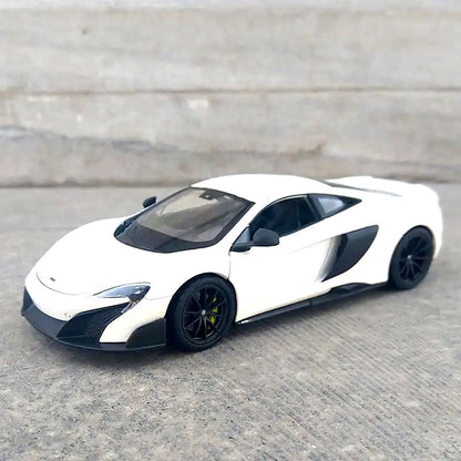 McLaren 675LT Escala 1:24