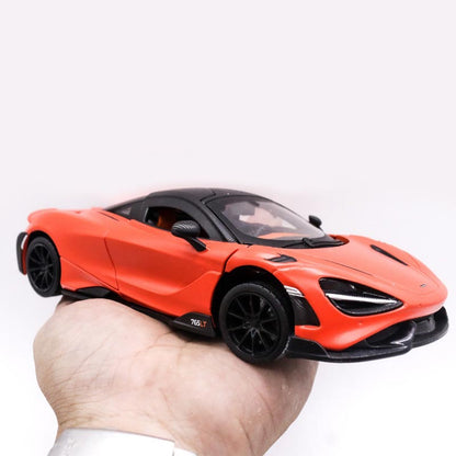 McLaren 765LT (Escala 1:24)