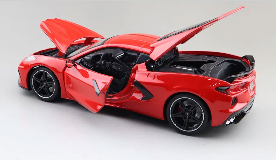 Corvette Stingray 2020 em Escala 1:18