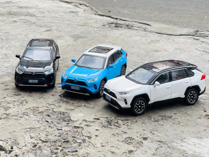 Toyota RAV4 – Miniatura 1:22 com Luzes e Sons