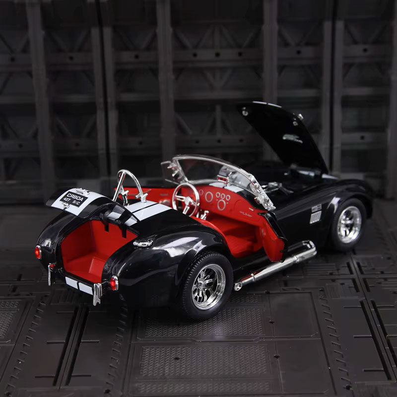 Shelby Cobra 427 S/C 1965 - Réplica em escala 1:24