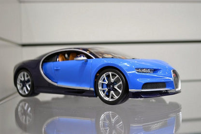 Bugatti Chiron em Escala 1:18