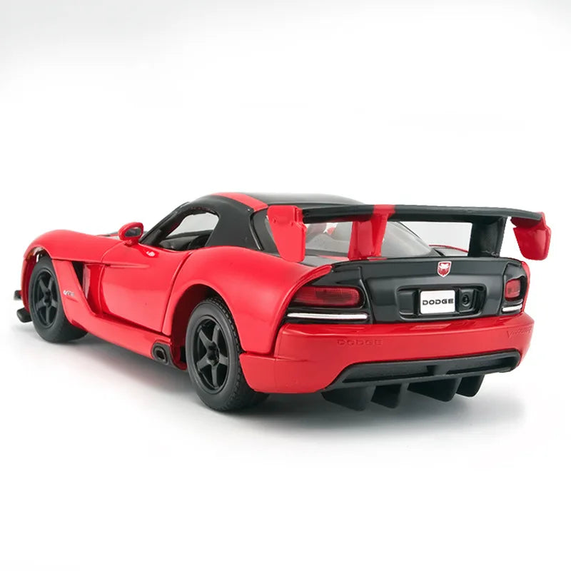 Dodge Viper SRT 10 ACR em Escala 1:24