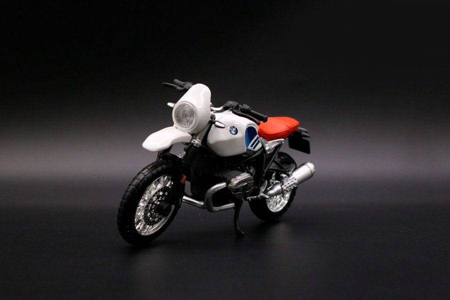 Moto BMW R nineT Urban G/S em Escala 1:24