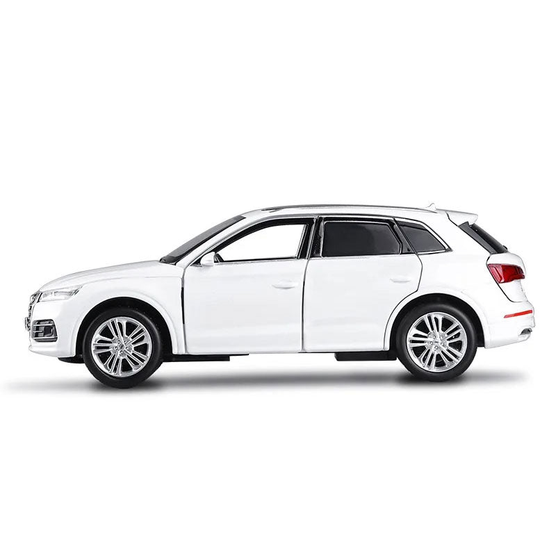 Audi Q5 2019 (Escala 1:32)