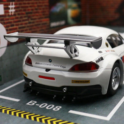 BMW Z4 GT3 em Escala 1:24