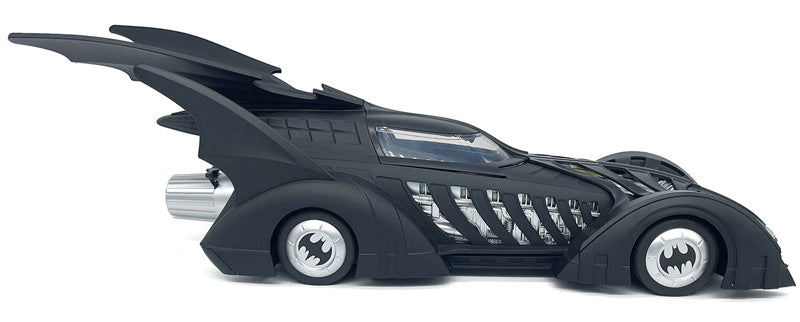 Batmóvel Batman Forever (1995) – Miniatura em Escala 1:18