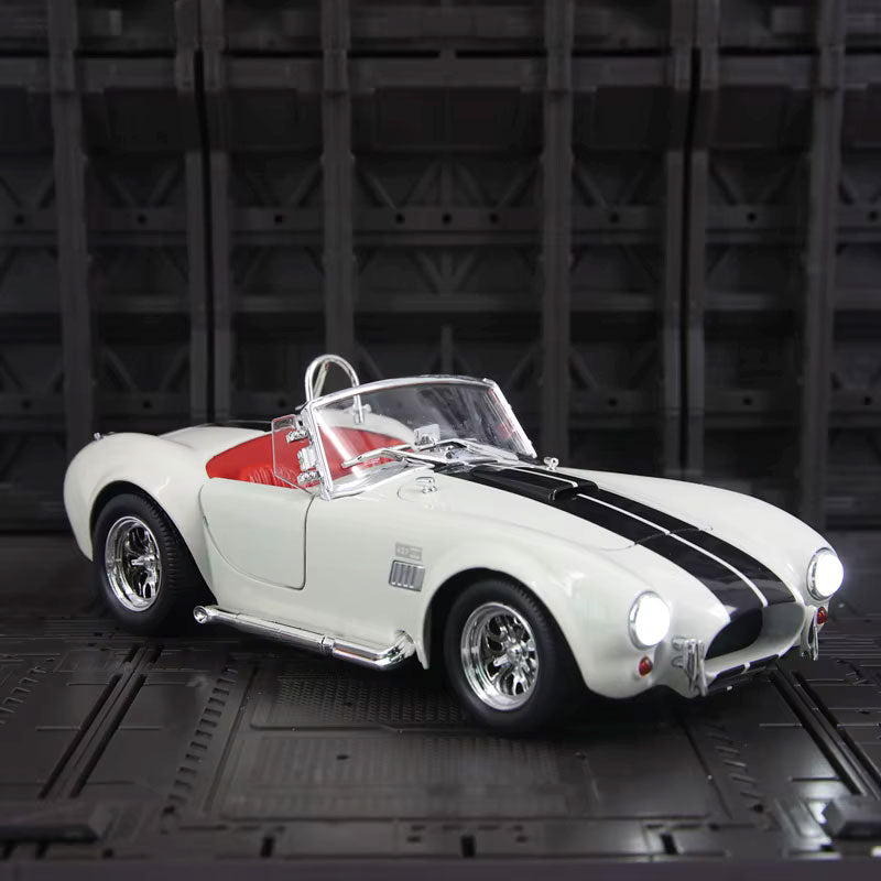 Shelby Cobra 427 S/C 1965 - Réplica em escala 1:24