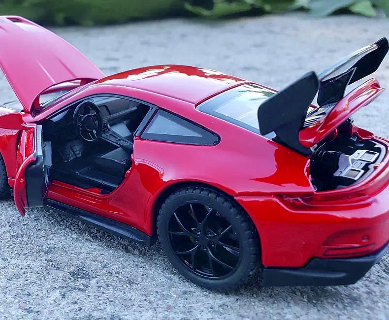 Porsche 911 GT3 (Escala 1:32)