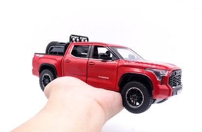 Toyota Tundra em Escala 1:24