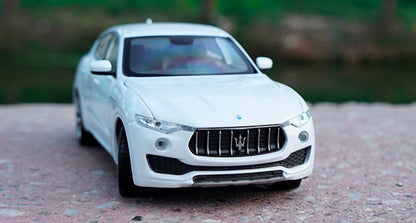 Maserati Levante em Escala 1:24