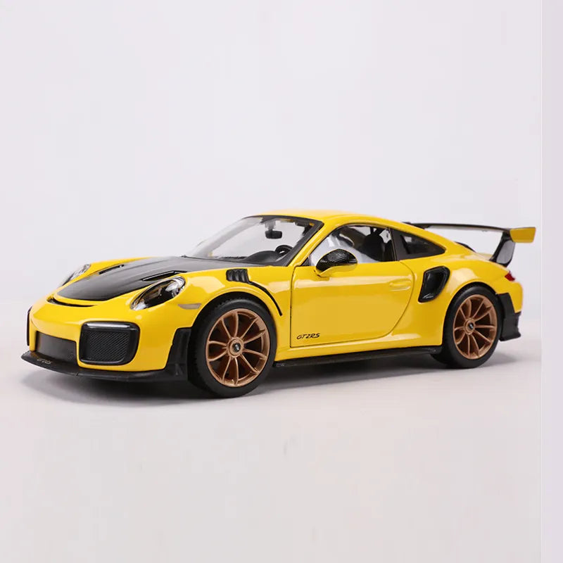 Porsche 911 GT2 RS (Escala 1:24)