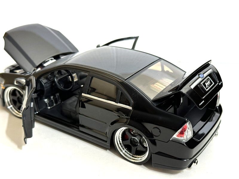 Ford Fusion 2006 1:24 – Jada Toys