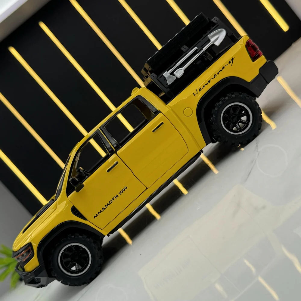 Dodge RAM 1000 TRX em Escala 1:32