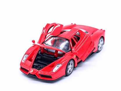 Ferrari Enzo em Escala 1:24