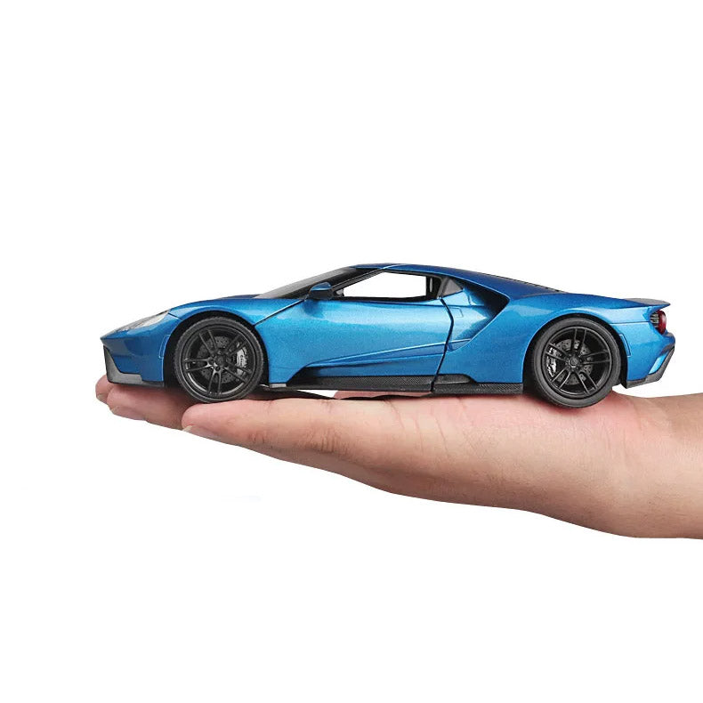 Ford GT 2017 (Escala 1:24)