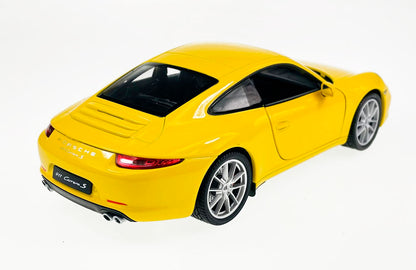 Porsche 911 Carrera S (991) em Escala 1:24