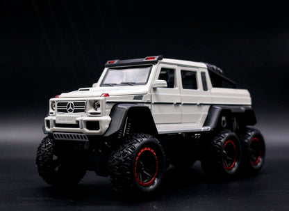 Mercedes G63 AMG Custom 6x6 em Escala 1:22