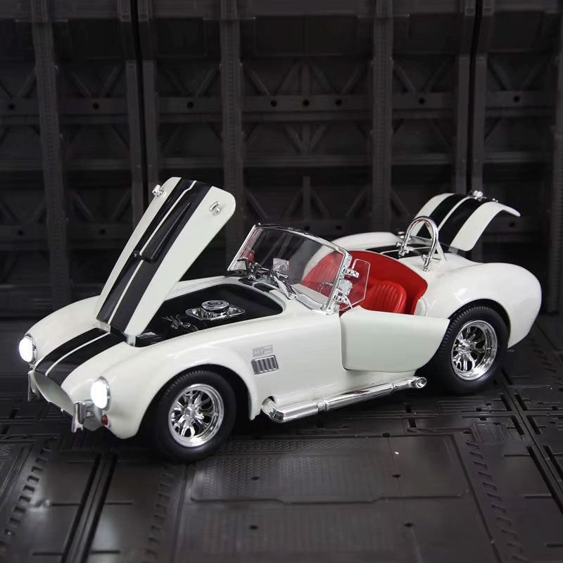 Shelby Cobra 427 S/C 1965 - Réplica em escala 1:24 – Mad Machines
