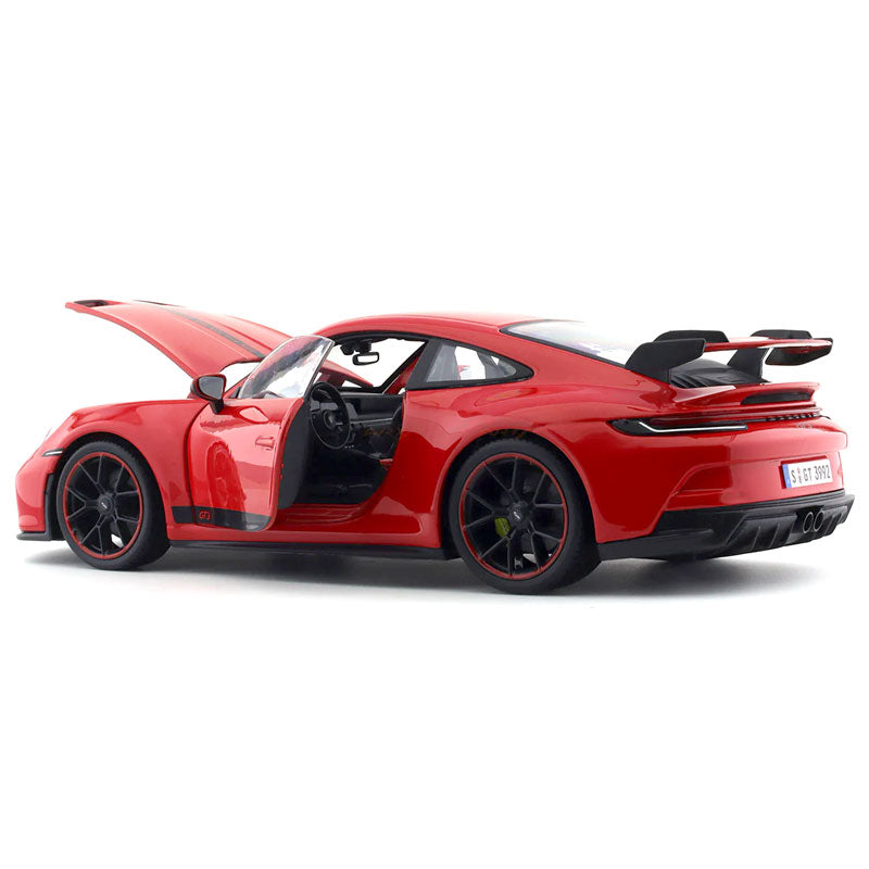 Porsche 911 GT3 (992) 2022 (Escala 1:18)