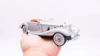 Mercedes-Benz 500K em Escala 1:24