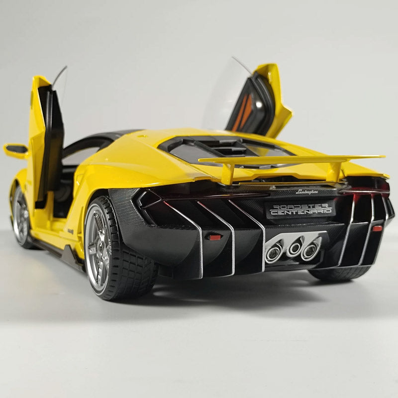 Lamborghini Centenario LP770-4 em Escala 1:18