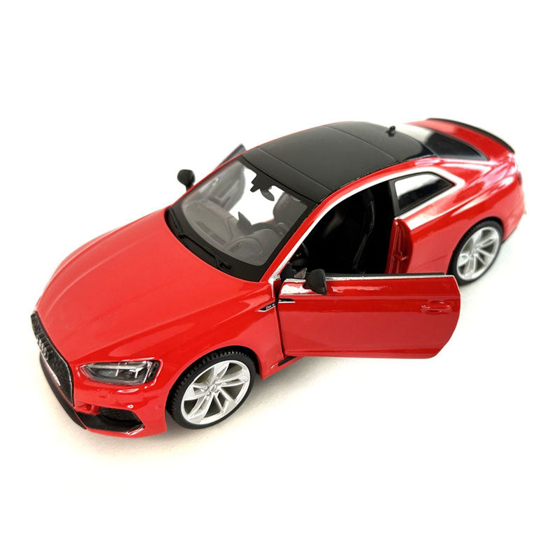 Audi RS5 Coupé em Escala 1:24